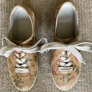Dansko Floral Tan Sneakers
